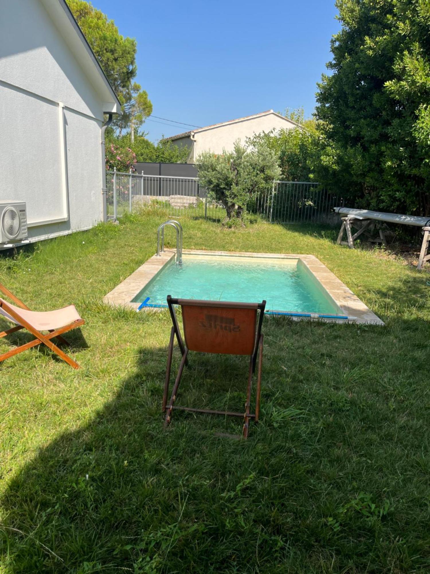 Villa Chaton LʼIsle-sur-la-Sorgue Екстериор снимка